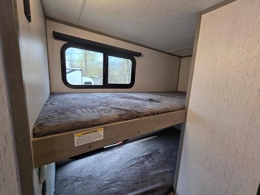 Dutchmen Kodiak 196bhs 2022 alt