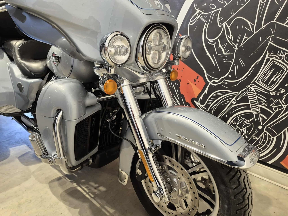 Harley-davidson Trike Tri Glide Ultra Flhtcutg 2023 alt