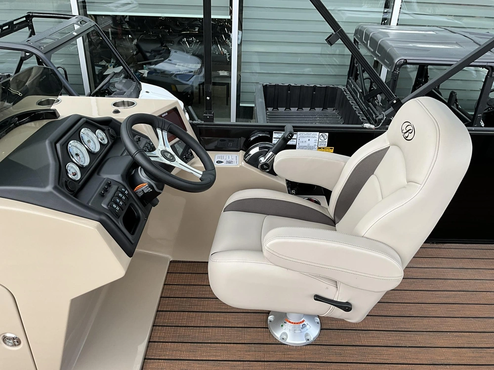 Bentley Legacy 200 Cruise 2025 alt