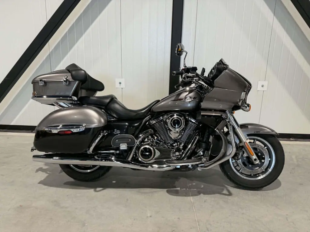 Kawasaki VOYAGEUR 1700 2014