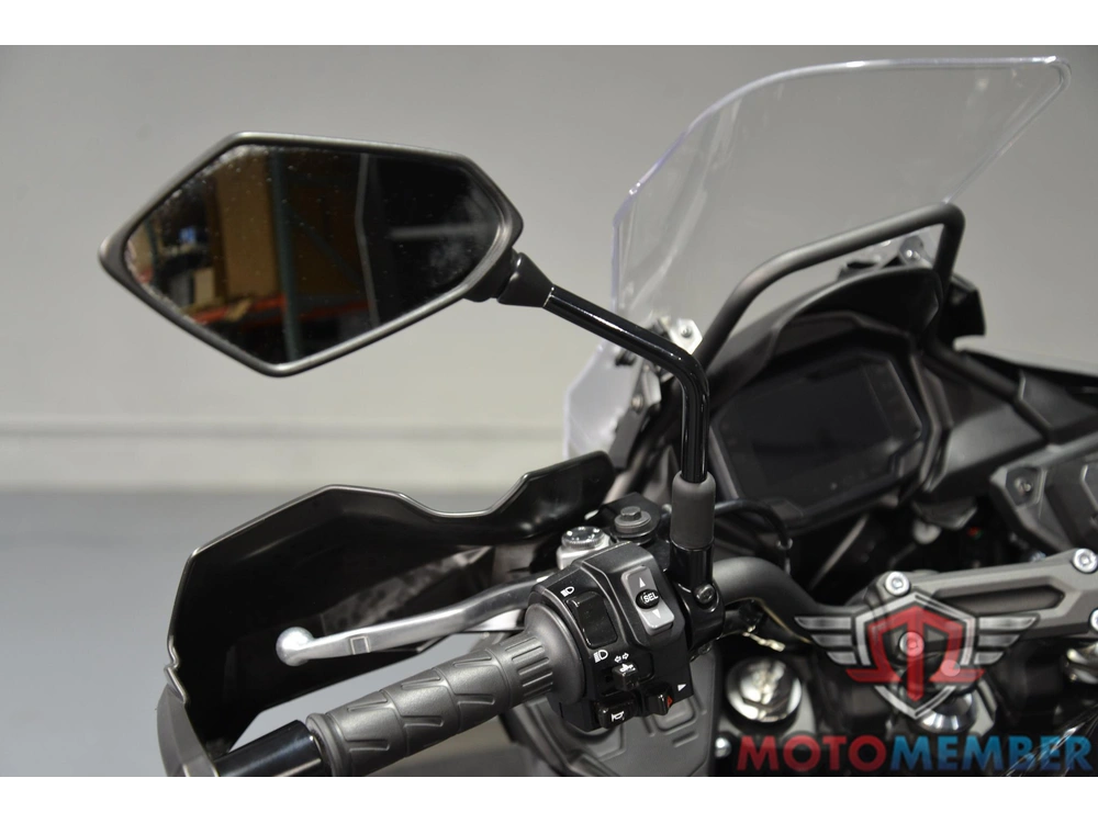 2023 Kawasaki Versys® 650 Lt alt