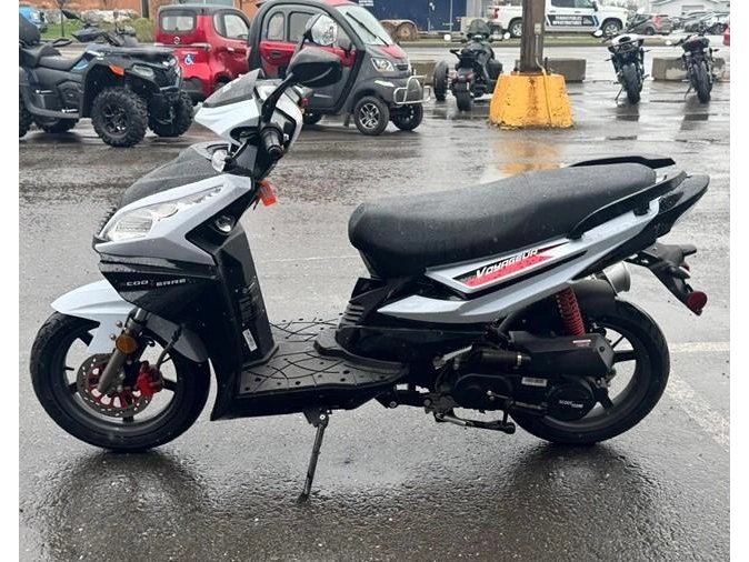 Scootterre Voyageur Urbain 2023 alt
