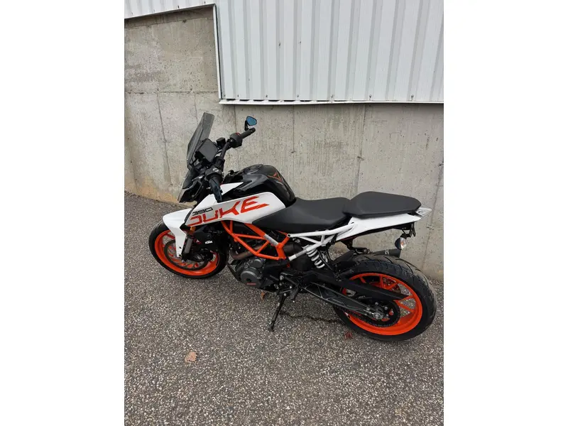 KTM DUKE 390 2018