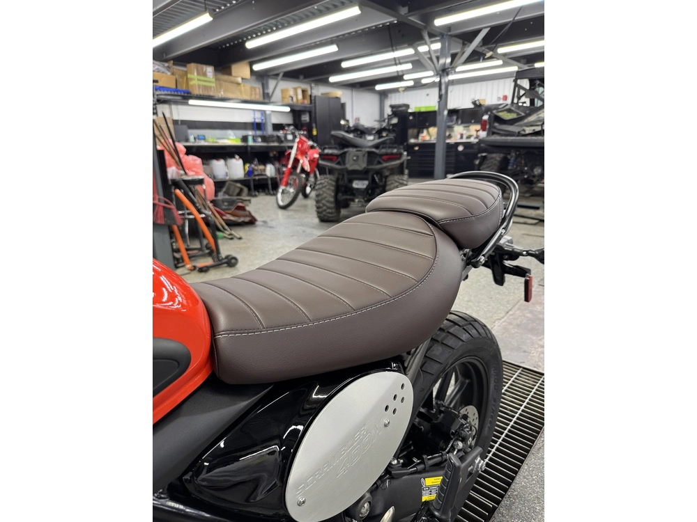 Triumph Scrambler 400 X 2026 alt