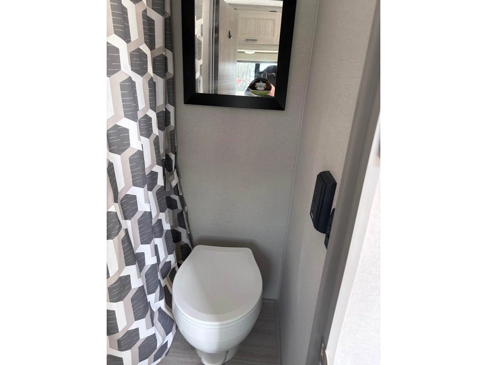 2026 Coachmen Catalina 134rdx alt