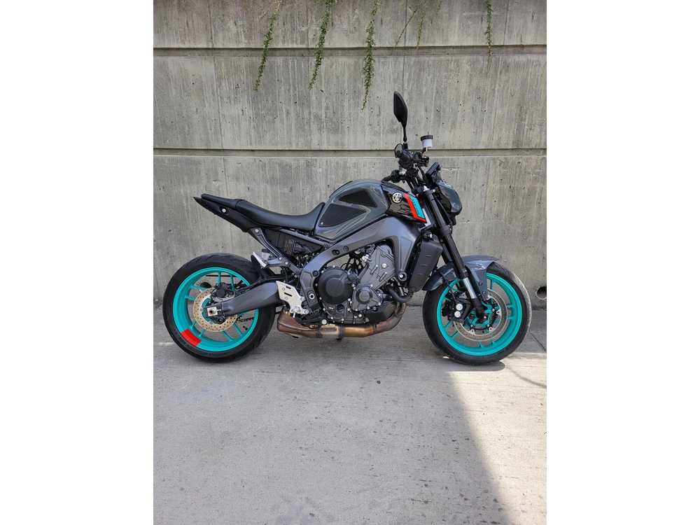 2023 Yamaha Mt09 alt