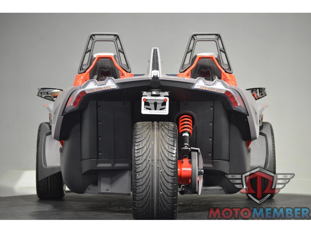 2026 Slingshot R Manual alt