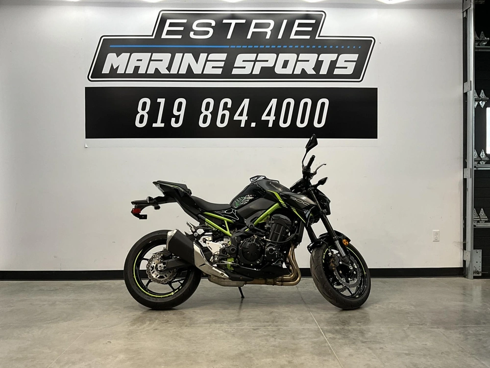2022 Kawasaki Zr900 Se alt
