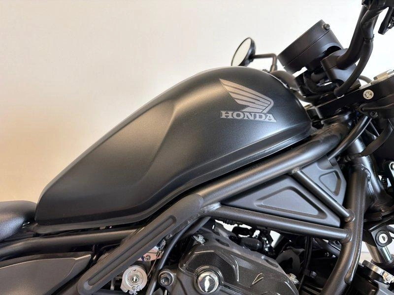 2025 Honda Rebel 500 alt