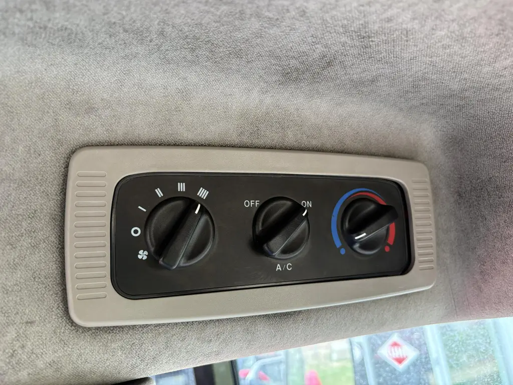 Mahindra 5010 2014