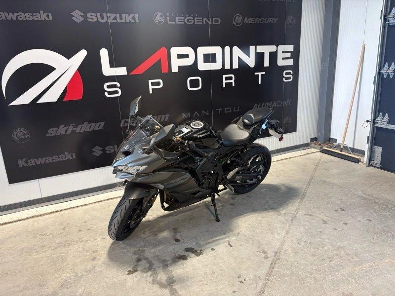 Kawasaki Ninja Zx-4rr 2026 alt
