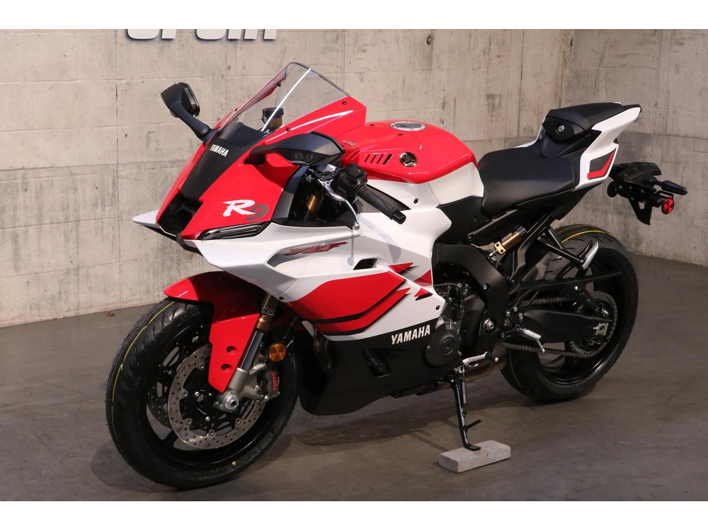 Yamaha Yzf-r9 70e Anniversaire 2026 alt