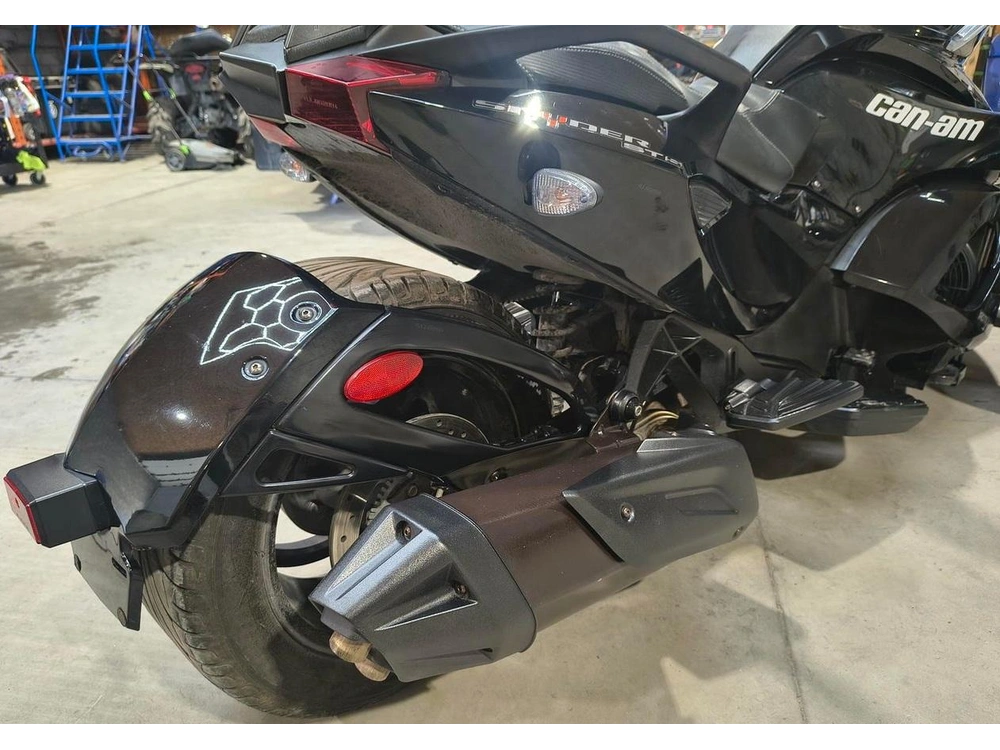 Can-am Spyder St S Se 5 2014 alt