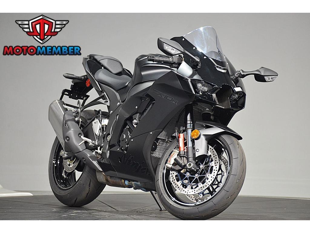 2025 Kawasaki Ninja ZX-10R Base for Sale in Chambersburg, PA