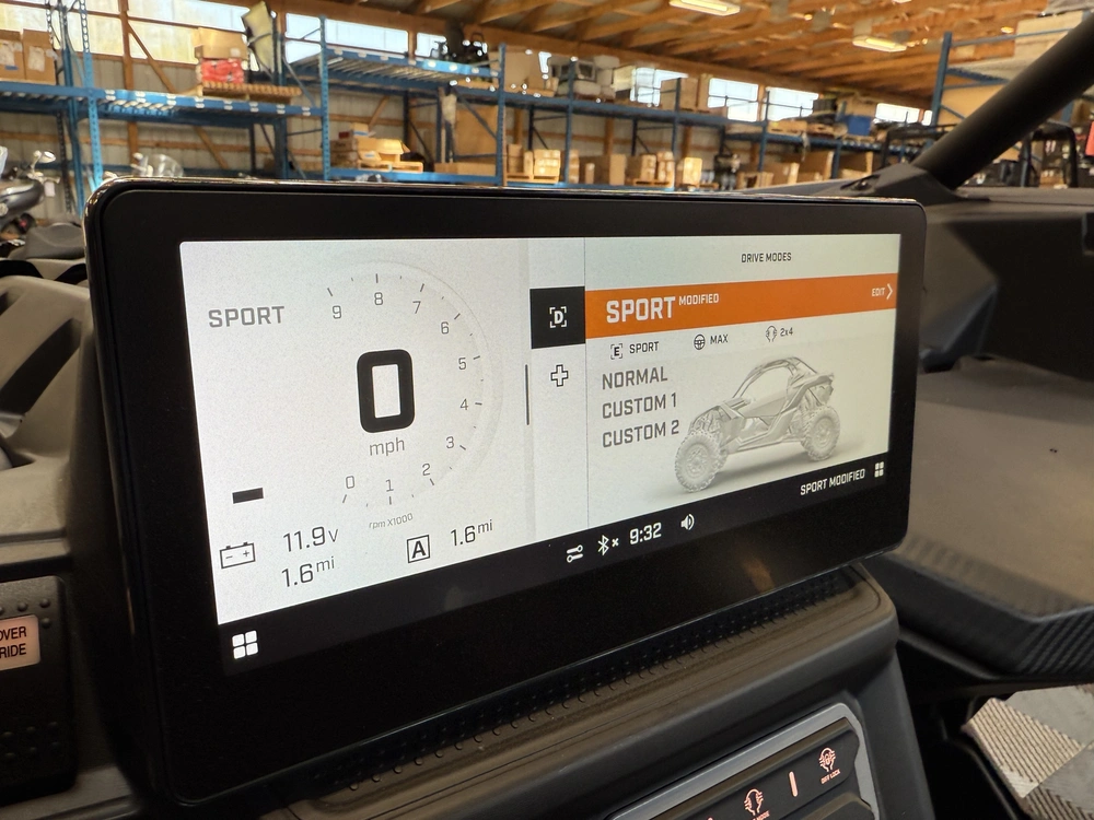 2026 Can-am Maverick X3 X Ds Turbo Rr W/10.25 Infotainment alt