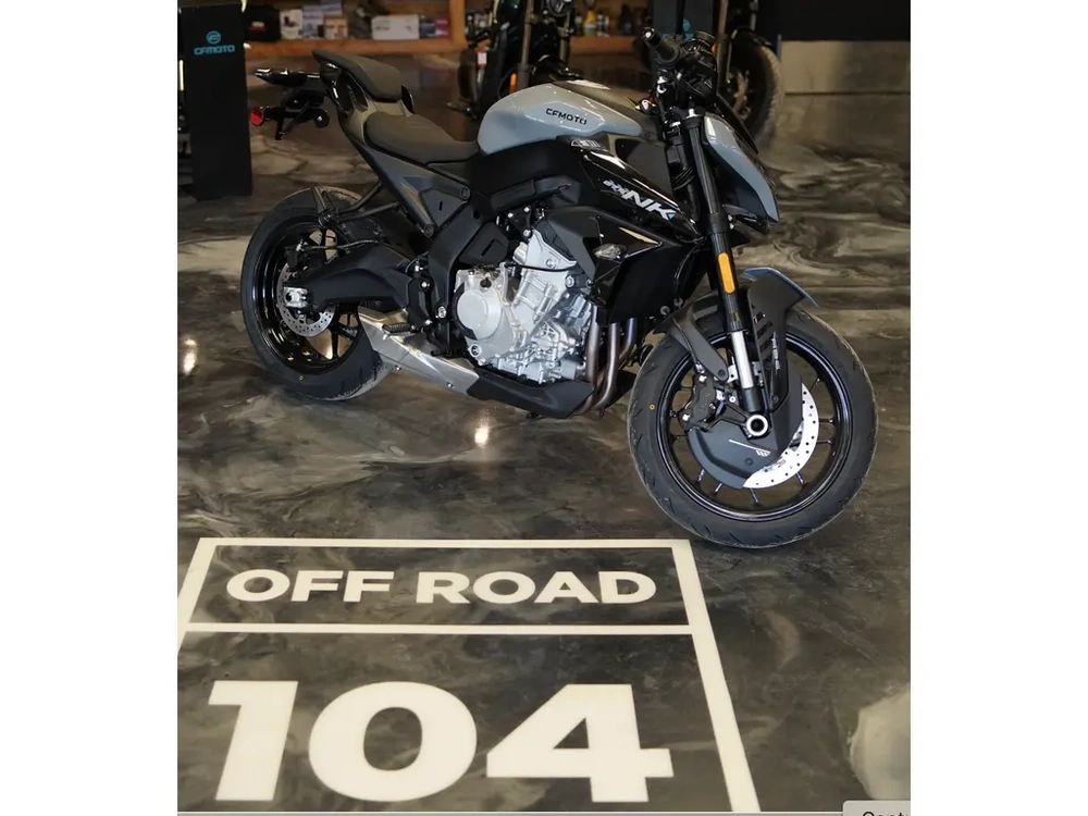 Cfmoto 675 Nk 2026 alt