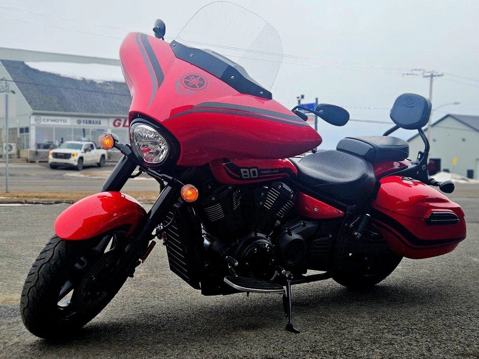 Yamaha Yamaha Vstar 1300 2015 alt