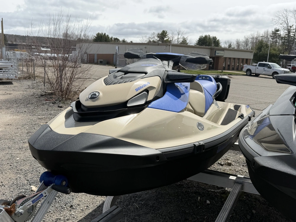 2026 Brp Wake 170 (canada) alt