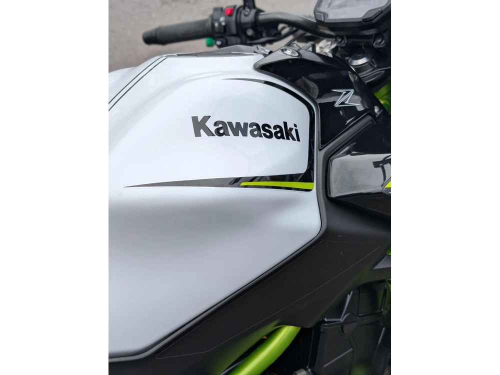2021 Kawasaki Er650hjf 🎯 Moto Occasion Impeccable Pneus Neufs Inspection Complète Prête Rouler Fiable 🟢 alt