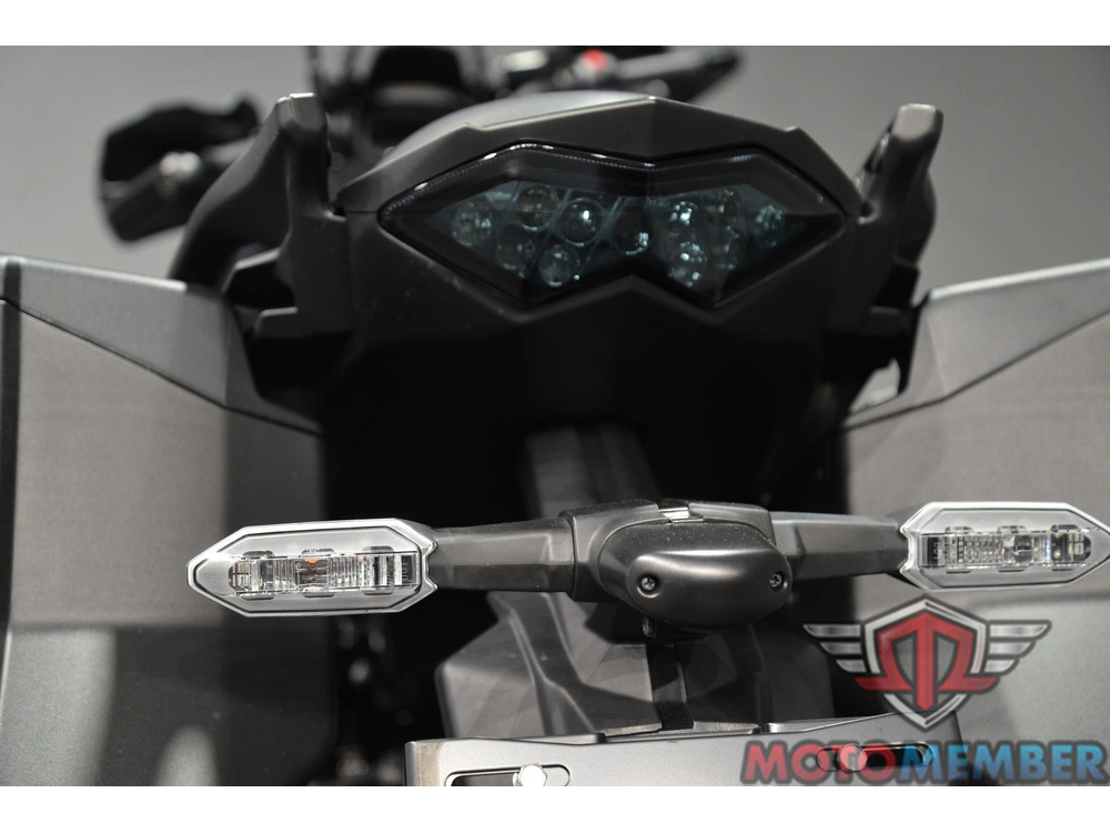 2023 Kawasaki Versys® 650 Lt alt