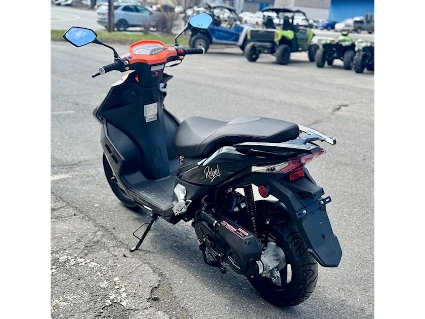 Scootterre Rebel 50 2023 alt