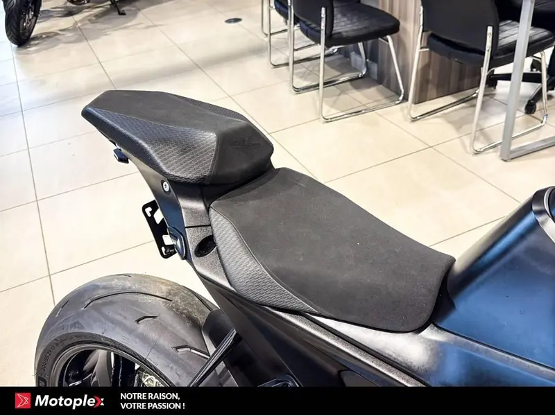 2024 KTM SUPERDUKE 1390R thumbnail 5
