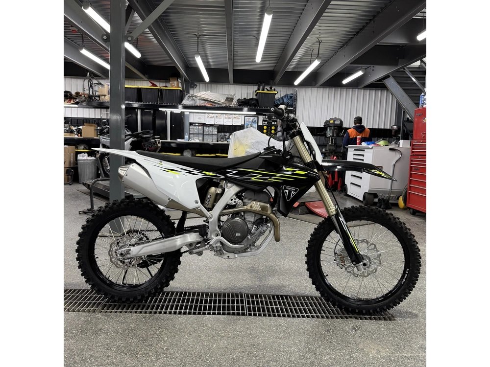 Triumph Tf 250-x 2026 alt
