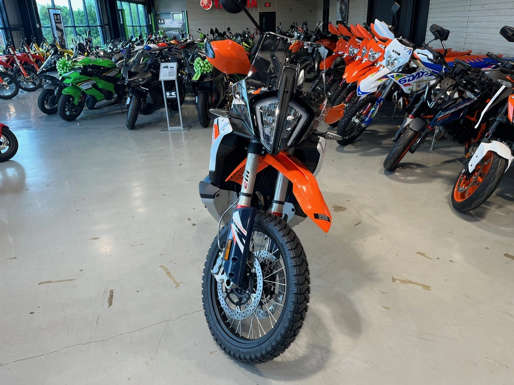 2026 Ktm 890 Adventure R alt