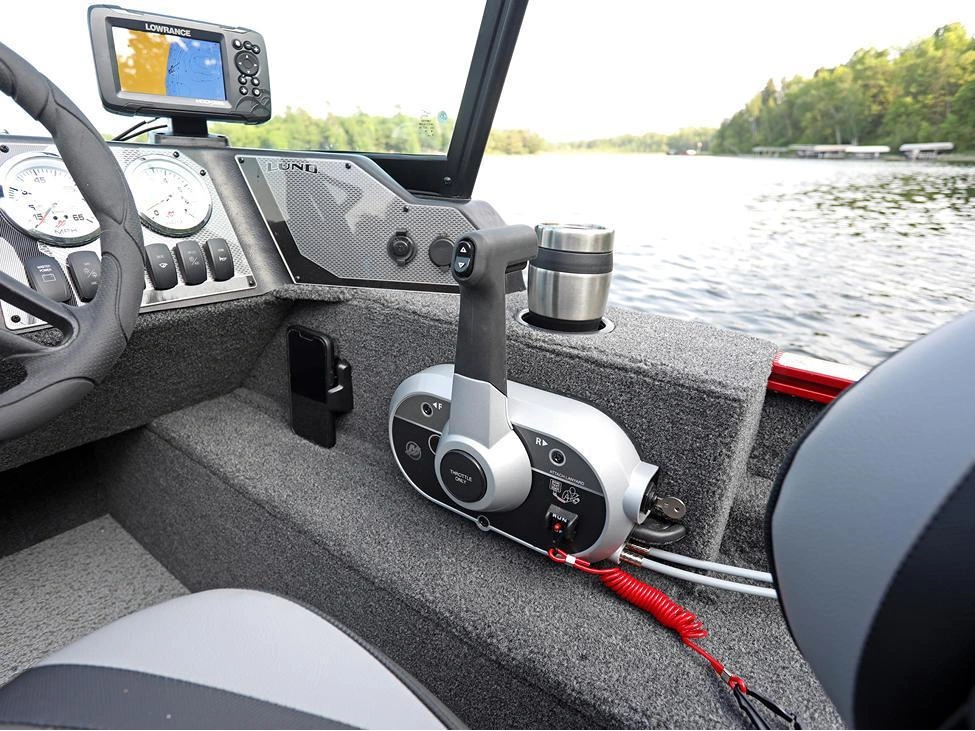 2025 Lund 1650 Angler Sport alt