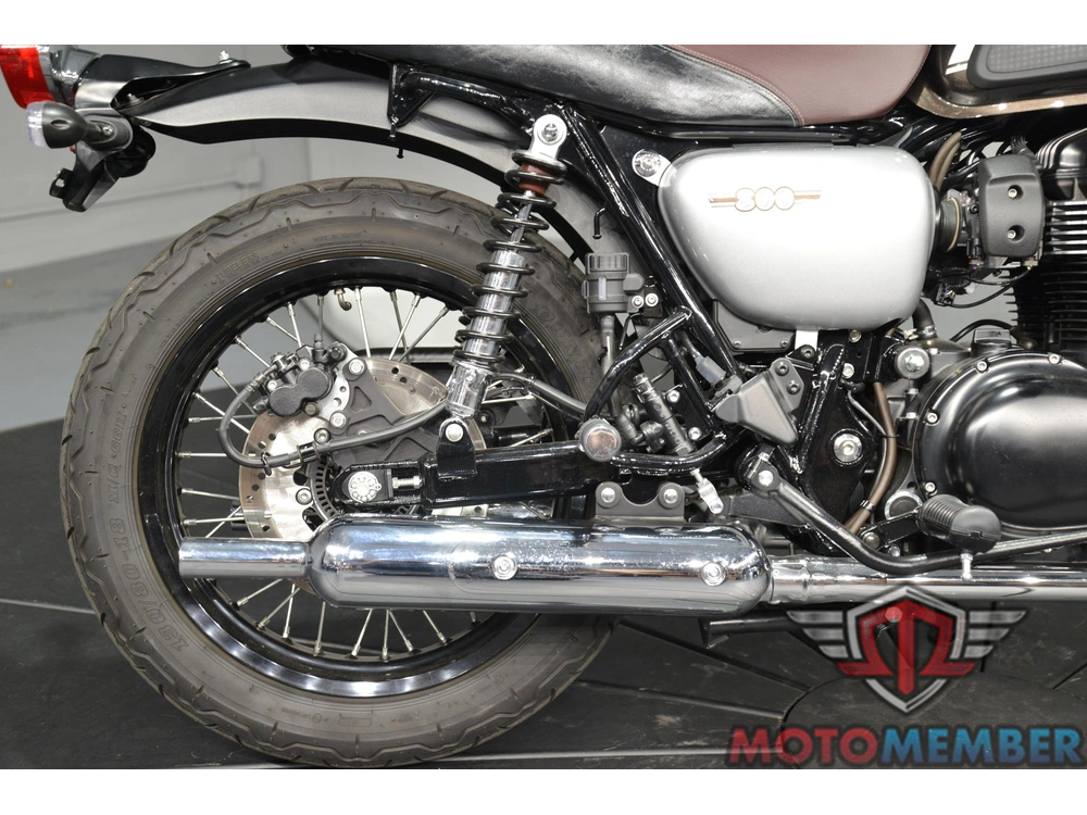 2020 Kawasaki W800 Cafe alt