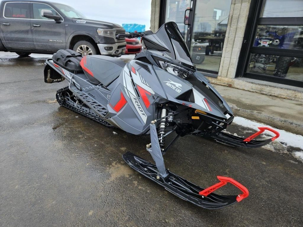 Arctic Cat Arctic Cat Riot 2022 alt