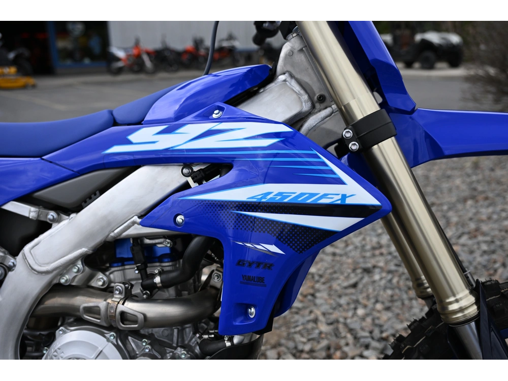 2025 Yamaha Yz450fx alt