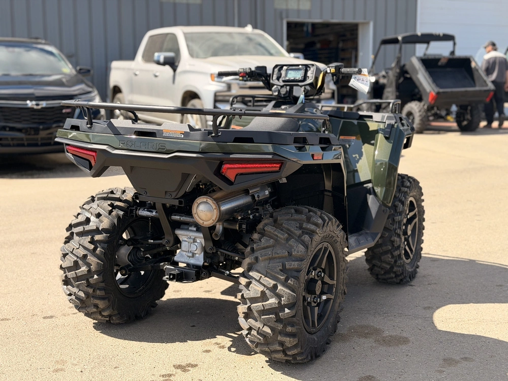 2026 Polaris Sportsman 570 Premium 40th Anniversary alt
