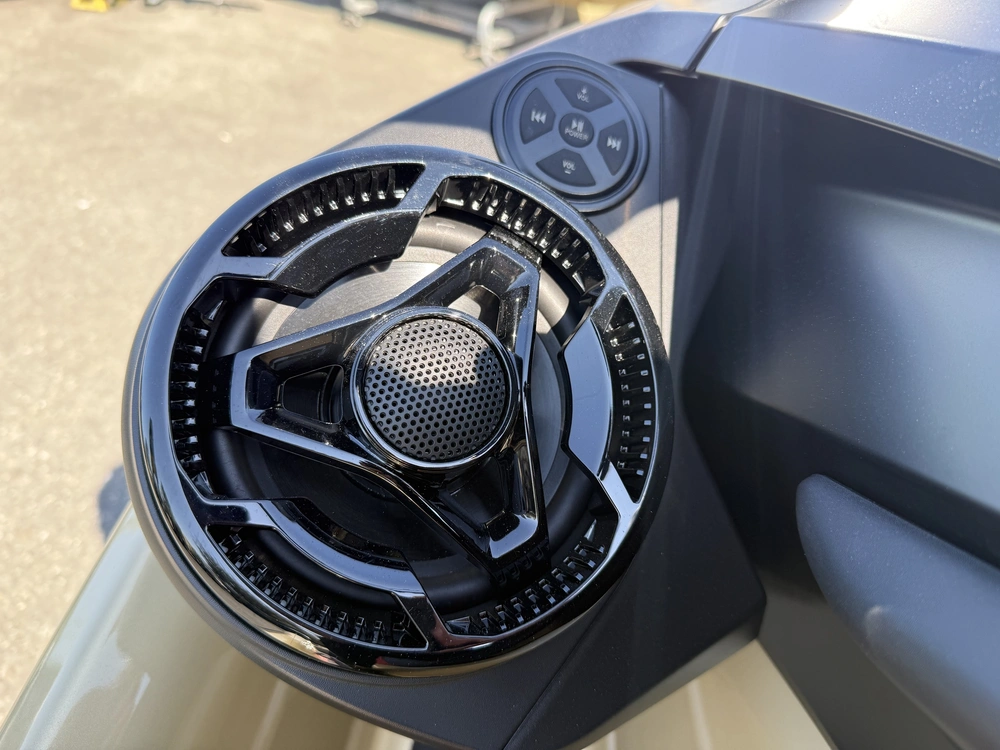 2025 Sea-doo Rxt X 325 W/ Audio alt