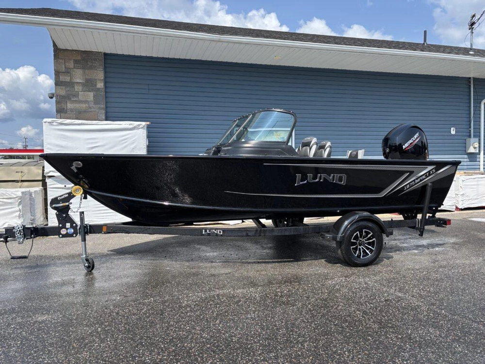 2026 Lund Boat Co 1875 Impact Xs W/150hp & Trailer alt