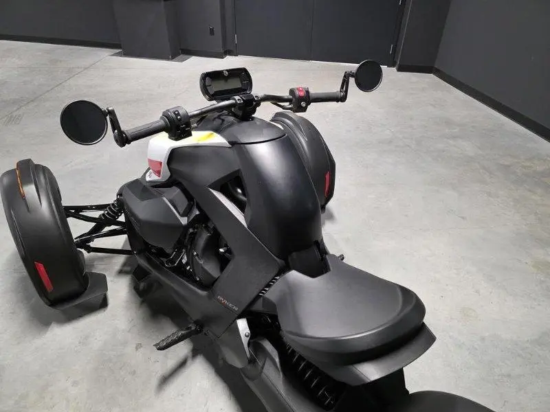 2024 Can-Am Ryker 900 ACE thumbnail 7