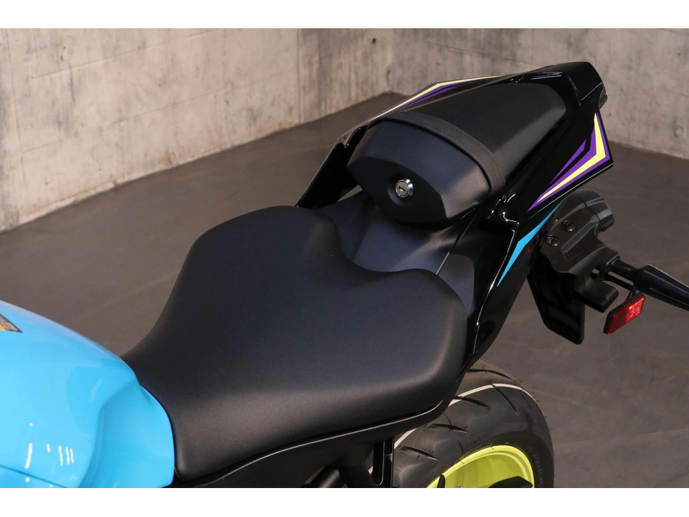 2026 Yamaha Yzf-r7 alt