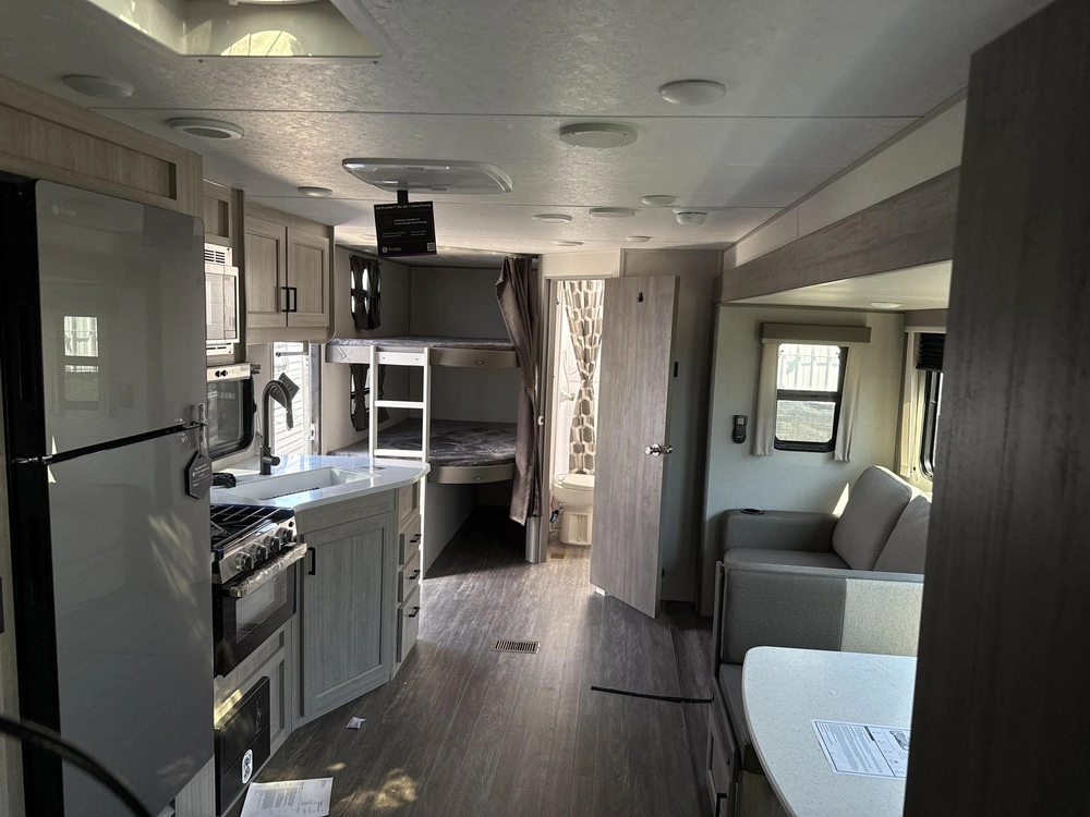 2026 Forest River Aurora 28bhs alt