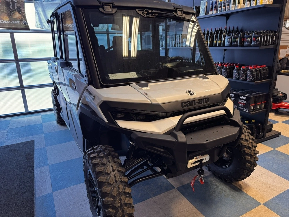 2026 Can-am 6mte Defender Max Ltd Hd11 alt