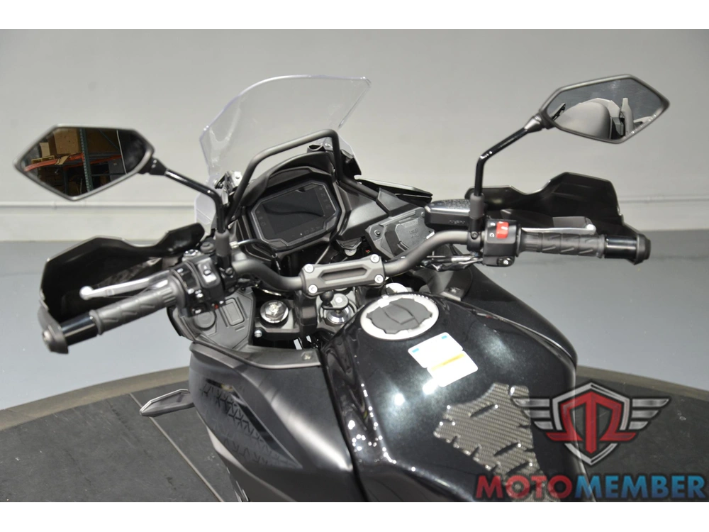 2023 Kawasaki Versys® 650 Lt alt