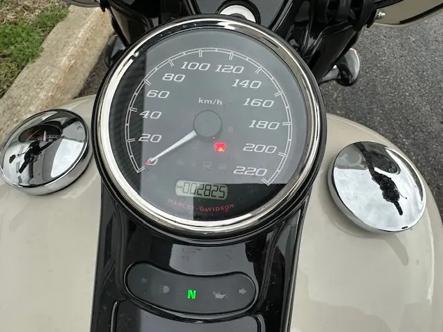 Harley-Davidson FREEWHEELER FLRT 2023