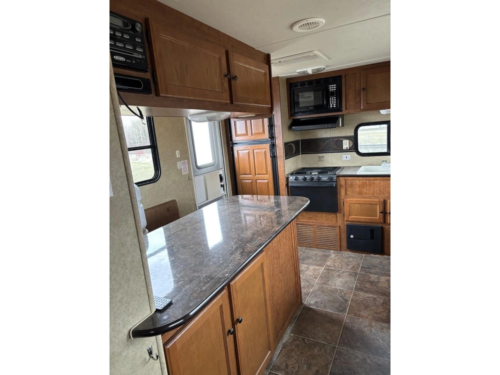 Skyline Nomad 253 2013 alt