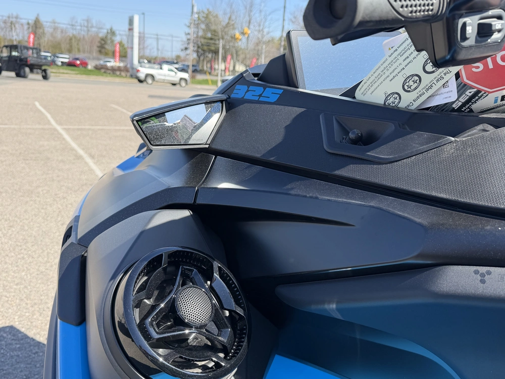2026 Brp Rxt®-x® 325 (sound System) (canada) alt