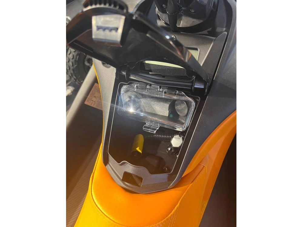 2026 Sea-doo Spark Trixx 3up alt