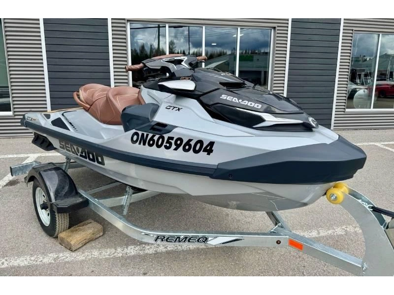 Bombardier Gtx 230 2018 alt