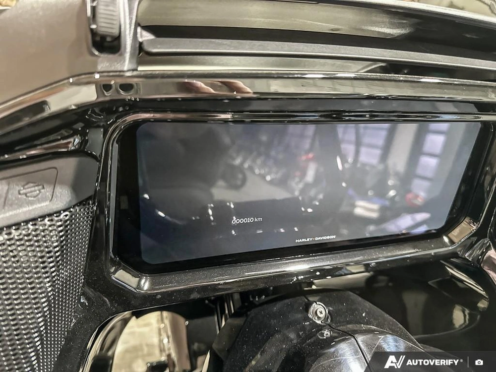 2026 Harley-davidson Road Glide Limited alt
