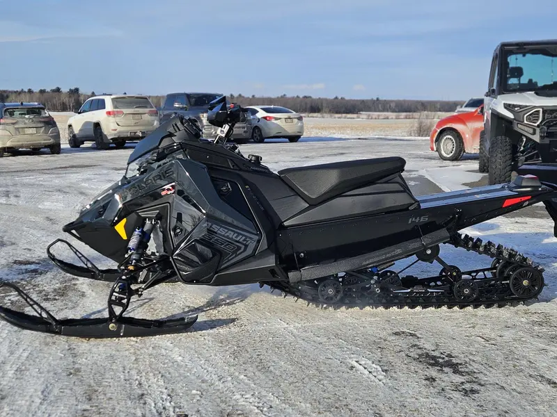 Polaris Polaris 850 SWITCHBACK ASSAULT 144 E/S 2026
