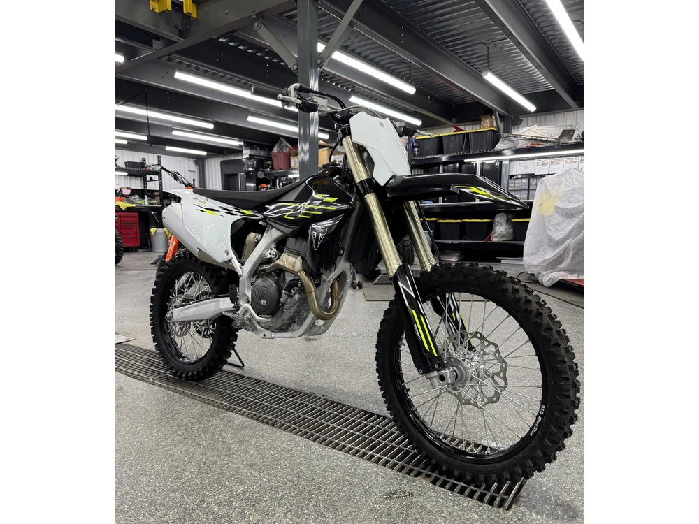 Triumph Tf 250-x 2026 alt