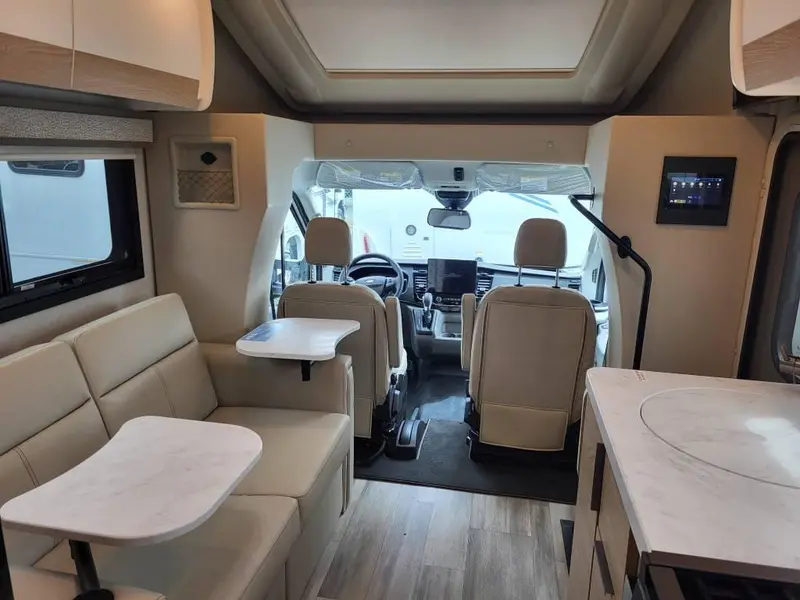 2027 Thor Compass 24JG AWD