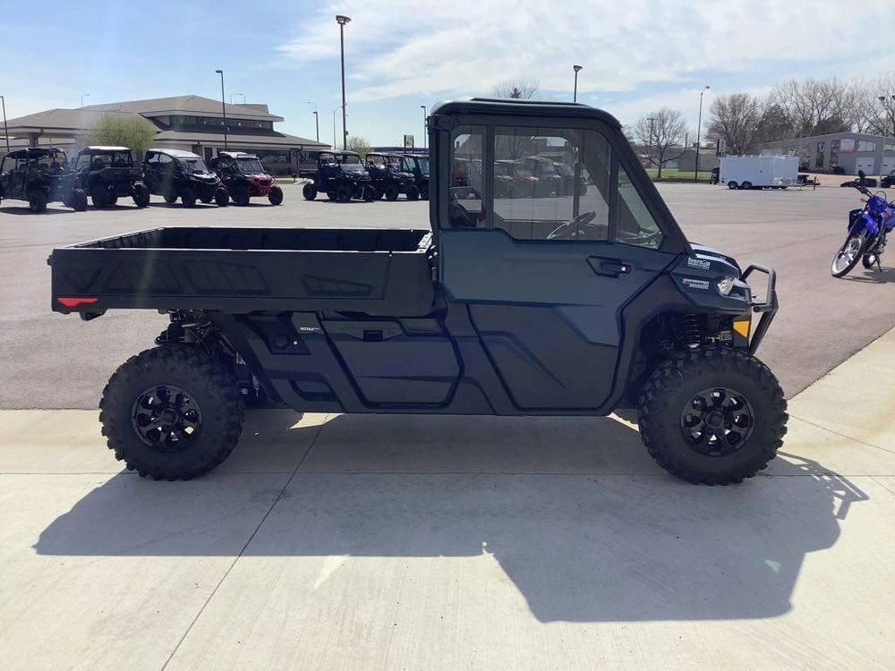 2026 Can-am Defender Pro Limited Hd10 alt